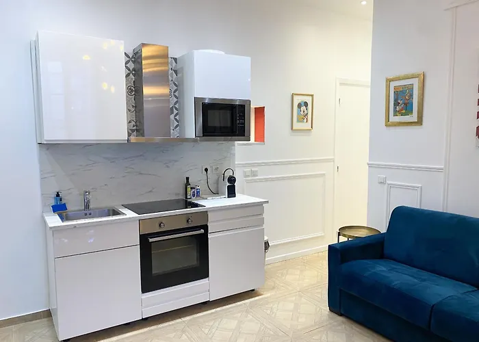 Urban Flat 72 - Pretty 3 Bedroom Flat - Triangle D Or Appartement