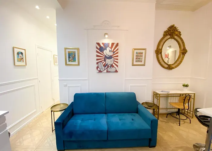 Urban Flat 72 - Pretty 3 Bedroom Flat - Triangle D Or Appartement *