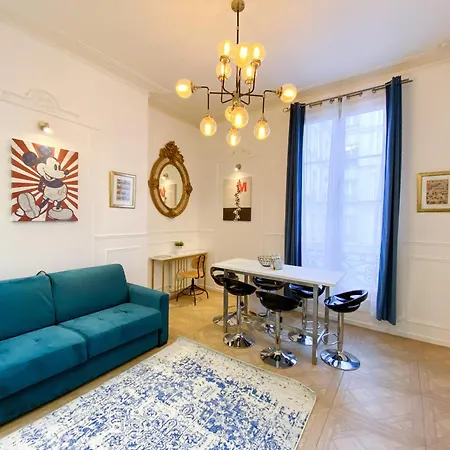 Urban Flat 72 - Pretty 3 Bedroom Flat - Triangle D Or Appartement *